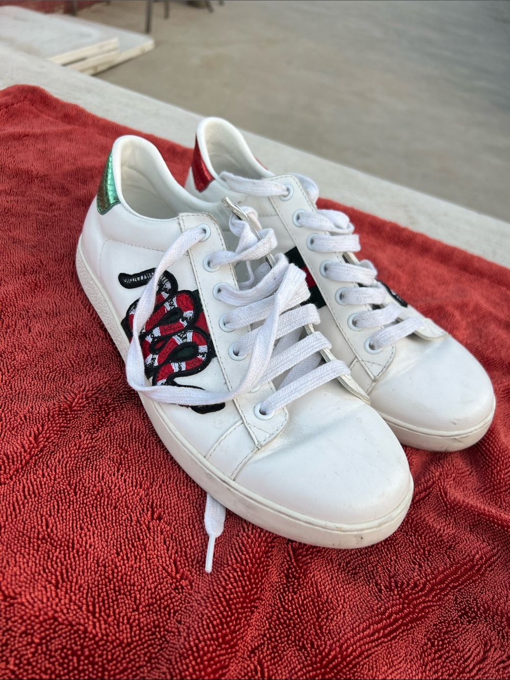 Fashion Mens Ace White Leather Sneakers White Green Red King Snake Size US 8.5